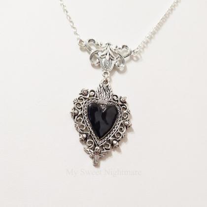 Fashion Sacred Heart Necklace, Black Heart..