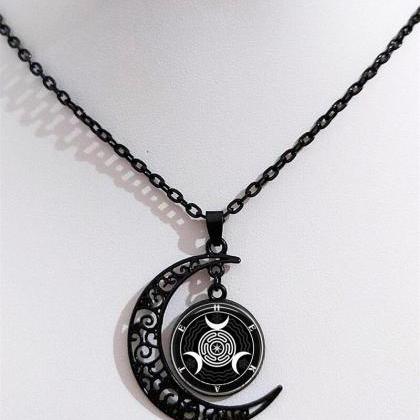 Fashion Black Crescent Hecate Sigil Necklace,..