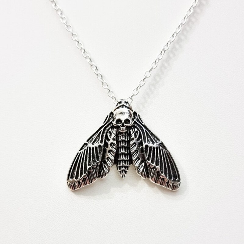 Gothic Death Moth Skull Pendant Necklace, Halloween Party Favor, Moth Ornament, Skull Necklace, Witchcraft Jewelry