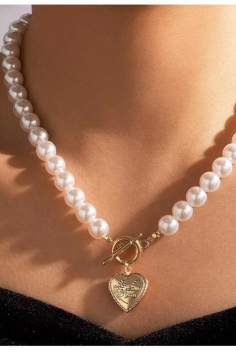 Vintage Pearl Necklace Metal Heart Pendant Necklace Female Women Fashion Clavicle Chain Ot Clasp Jewelry Gift