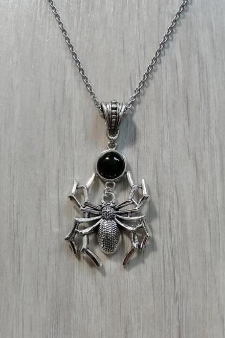 Fashion Gothic Spider With Black Crystal Pendant Necklace Victorian Creative Punk Gorgeous Jewelry Witch Halloween Gift