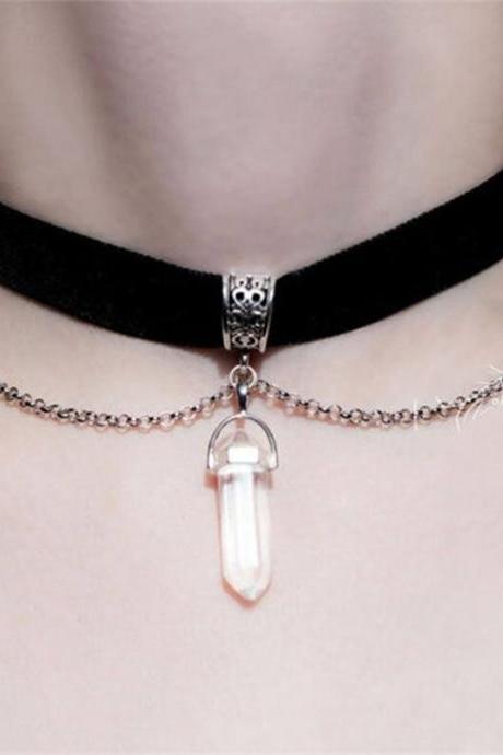 Fashion Black Velvet Collar Natural Transparent Quartz Hexagonal Column Crystal Pendant Necklace Ladies Jewelry Gift