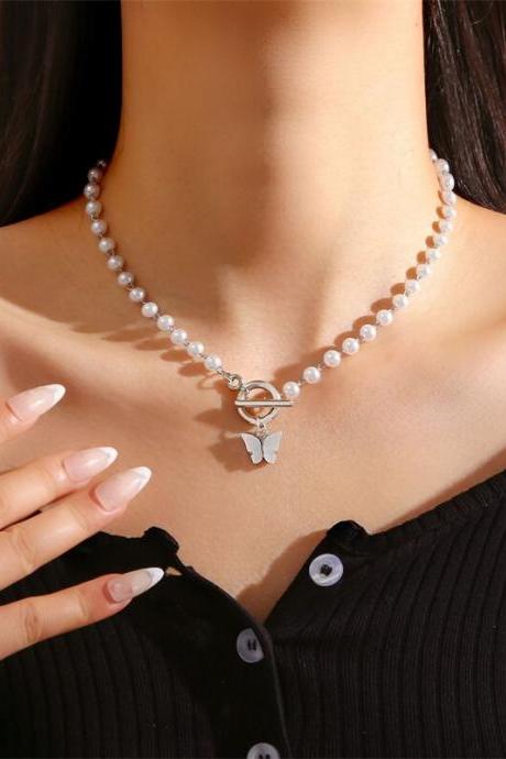Creative Silver Color Metal Acrylic Imitation Pearl Butterfly Ot Buckle Pendant Necklace Clavicle Chain For Women Accessories