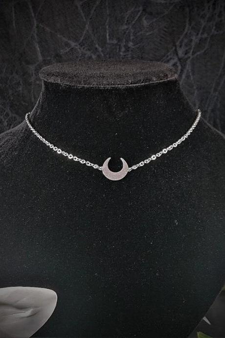 Crescent Necklace, Paradise Necklace, Gothic Jewelry, Witch Jewelry, Moon Necklace, Women's Amulet Jewelry Gifts Articles